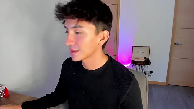 sweettaaron01 online show from 2, 10, 2025