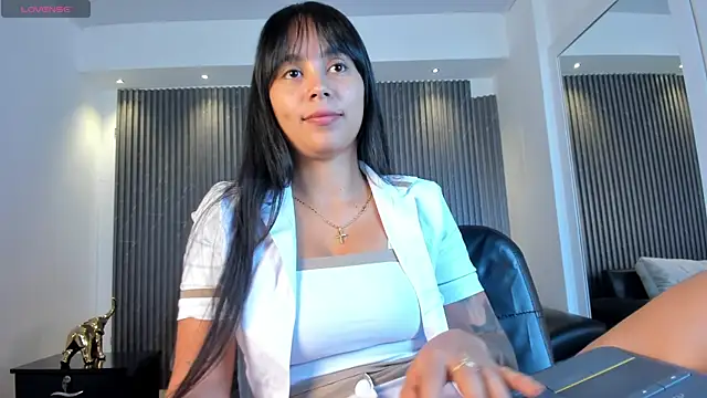 Snapshot of freyja_sweet_ chatting on 30, 10, 2025 freyja sweet  online show from 30, 10, 2025