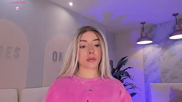 IsabellaMoreau online show from 27, 2, 2026