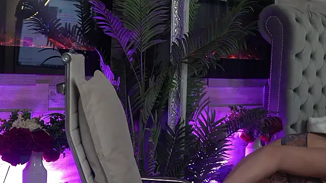 SeductiveMom online show from 16, 1, 2026