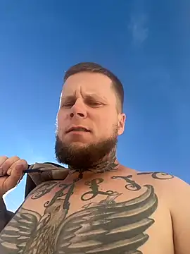 Snapshot of tattedpipeliner chatting on 3, 11, 2025 tattedpipeliner online show from 3, 11, 2025