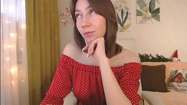 GoodGlamorGirl online show from 25, 12, 2024