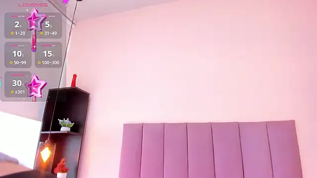 violet myerrs online show from 19, 11, 2025