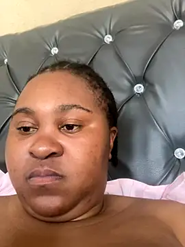 ChubbyAssyiyer online show from 27, 10, 2025