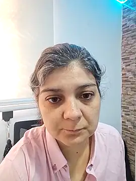 Snapshot of queemking chatting on 9, 2, 2026 queemking online show from 9, 2, 2026