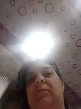 Snapshot of queemking chatting on 18, 2, 2026 queemking online show from 18, 2, 2026