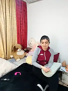 Snapshot of queemking chatting on 23, 2, 2026 queemking online show from 23, 2, 2026