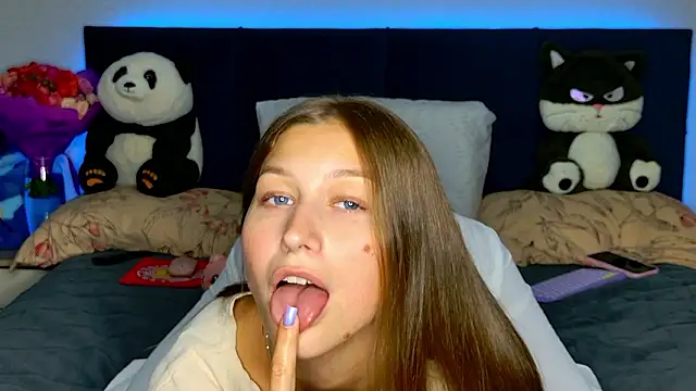 MissEmilyMiller online show from 12, 3, 2026