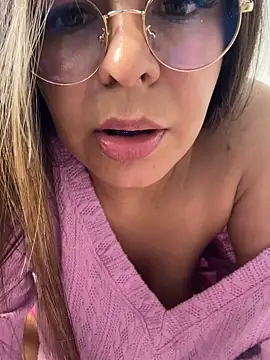 sweet shadil  online show from 19, 9, 2025