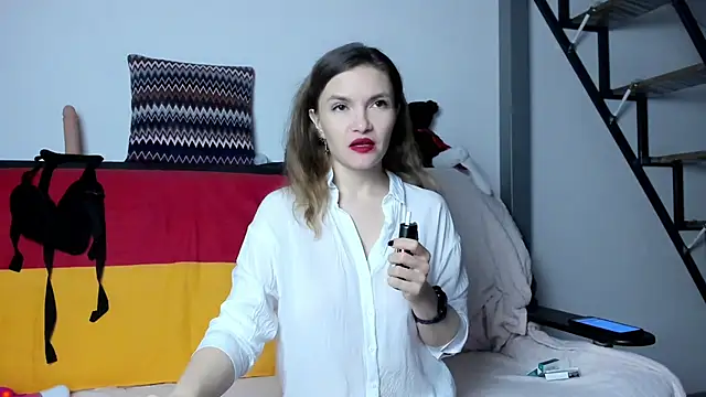 Katherine Twilight online show from 24, 1, 2025