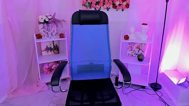 Snapshot of AuroraWrenfield chatting on 27, 10, 2025 AuroraWrenfield online show from 27, 10, 2025