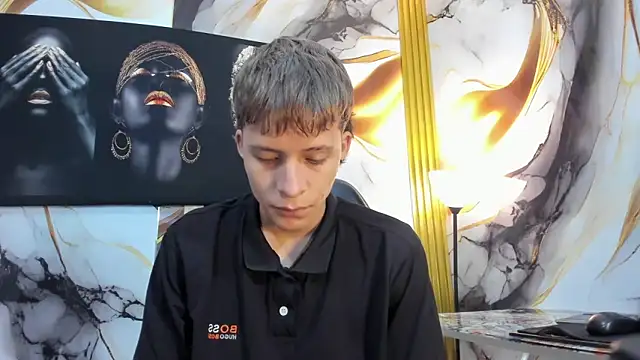 Snapshot of mono_blonde chatting on 24, 5, 2026 mono blonde online show from 24, 5, 2026
