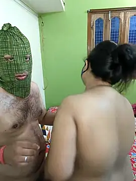 Snapshot of SwatiCam chatting on 30, 9, 2025 SwatiCam online show from 30, 9, 2025