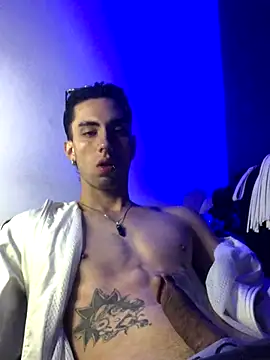 Snapshot of redmen69 chatting on 1, 10, 2025 redmen69 online show from 1, 10, 2025