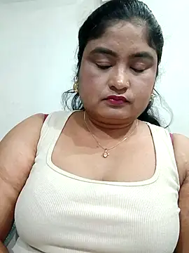 Snapshot of hornyriyanka chatting on 5, 6, 2026 hornyriyanka online show from 5, 6, 2026