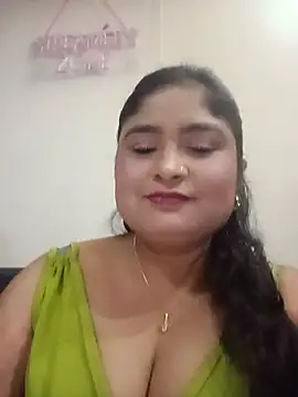 Snapshot of hornyriyanka chatting on 1, 7, 2026 hornyriyanka online show from 1, 7, 2026