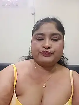 Snapshot of hornyriyanka chatting on 17, 7, 2026 hornyriyanka online show from 17, 7, 2026