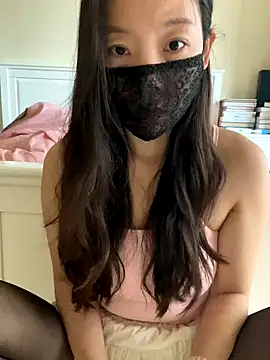 Snapshot of xinmeng-000 chatting on 10, 9, 2025 xinmeng-000 online show from 10, 9, 2025