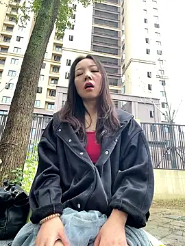 Snapshot of xinmeng-000 chatting on 5, 10, 2025 xinmeng-000 online show from 5, 10, 2025