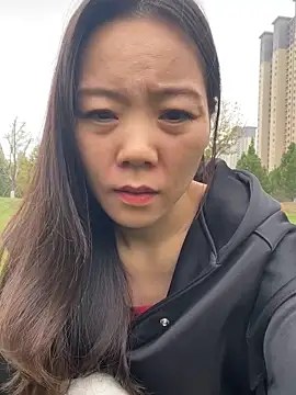 Snapshot of xinmeng-000 chatting on 16, 10, 2025 xinmeng-000 online show from 16, 10, 2025