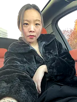 Snapshot of xinmeng-000 chatting on 9, 11, 2025 xinmeng-000 online show from 9, 11, 2025