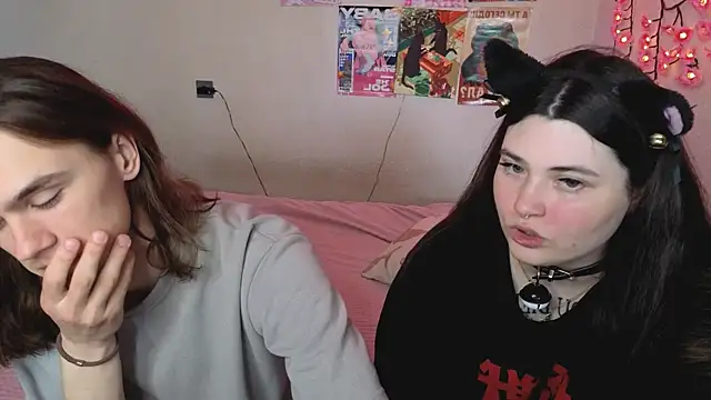 Snapshot of mirana_blade chatting on 10, 5, 2026 mirana blade online show from 10, 5, 2026