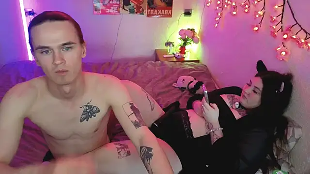 Snapshot of mirana_blade chatting on 19, 5, 2026 mirana blade online show from 19, 5, 2026