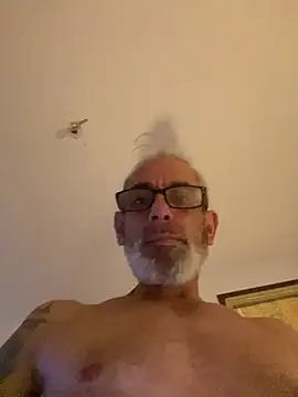 crisfootlicker online show from 5, 8, 2026