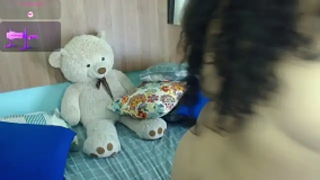 Snapshot of Madison_Copers chatting on 12, 11, 2025 Madison Copers online show from 12, 11, 2025