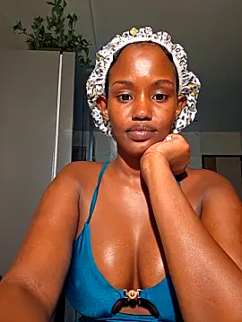 Lexiluv1 online show from 6, 1, 2026