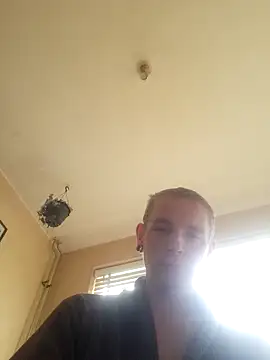 piercingpik online show from 28, 2, 2026