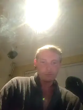 Snapshot of piercingpik chatting on 30, 4, 2026 piercingpik online show from 30, 4, 2026
