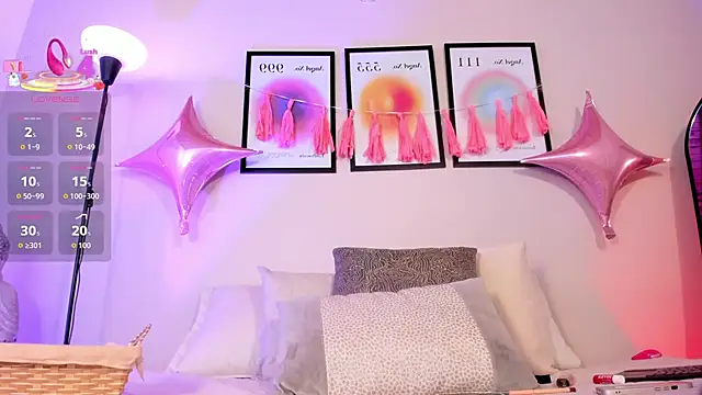 AriaMuse online show from 10, 4, 2026