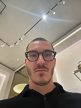 xAaronx9095 online show from 12, 10, 2025