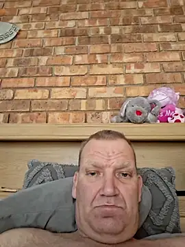 Snapshot of wallacelegend chatting on 18, 9, 2025 wallacelegend online show from 18, 9, 2025