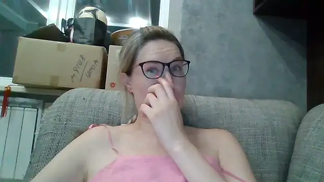 Snapshot of Jugira chatting on 13, 7, 2026 Jugira online show from 13, 7, 2026