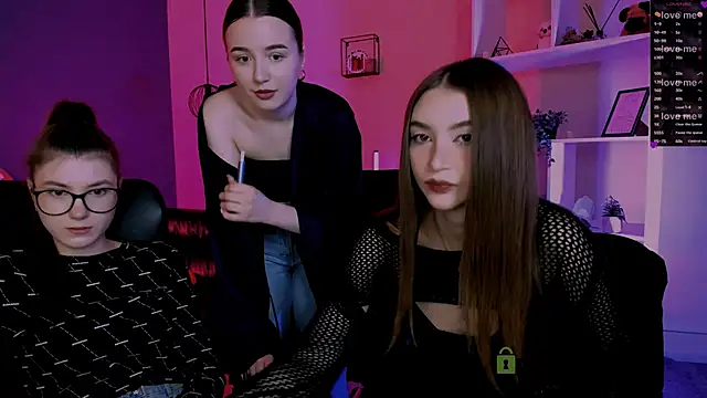 Snapshot of barbara_crazy chatting on 7, 1, 2026 barbara crazy online show from 7, 1, 2026