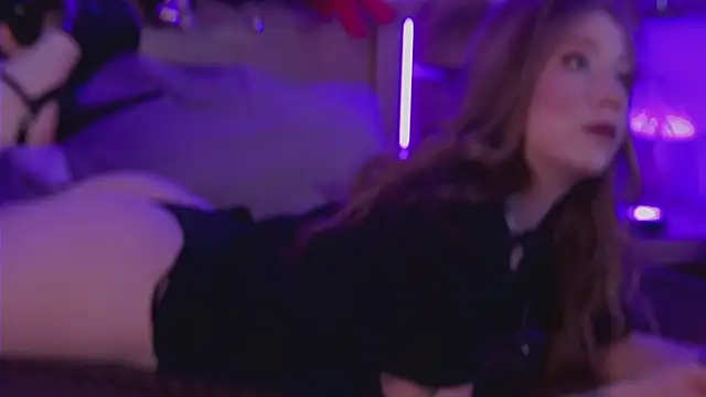 MiaEuphoria  online show from 10, 1, 2026