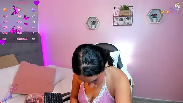 salome rojas  online show from 8, 7, 2026