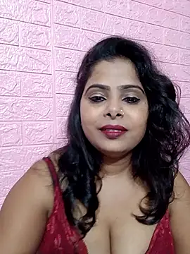 Snapshot of horny_ria123 chatting on 8, 10, 2025 horny ria123 online show from 8, 10, 2025