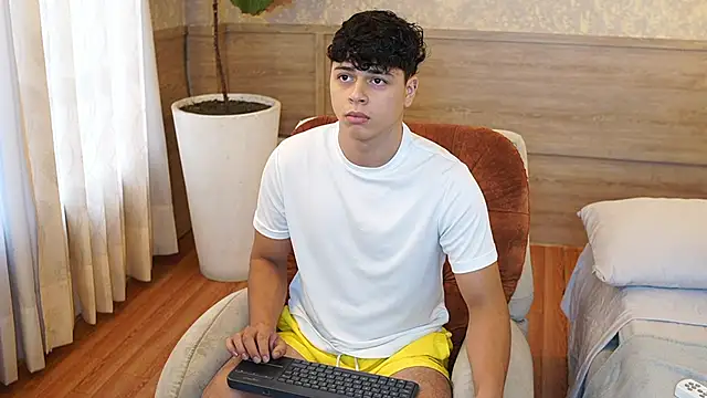 Snapshot of Ethan_occonor chatting on 28, 2, 2026 Ethan occonor online show from 28, 2, 2026