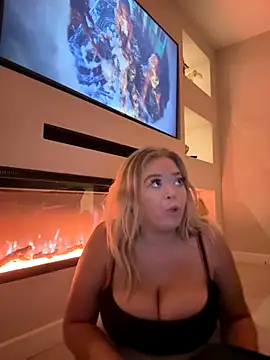 KaylaTrudi online show from 15, 10, 2025