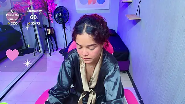 Maggy t18 online show from 25, 10, 2025