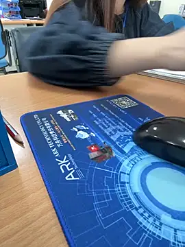 PhuongNhi21 online show from 23, 9, 2025