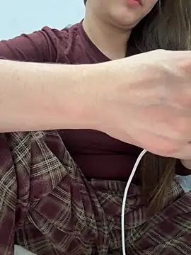 PhuongNhi21 online show from 23, 10, 2025