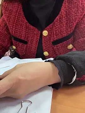 PhuongNhi21 online show from 29, 11, 2025