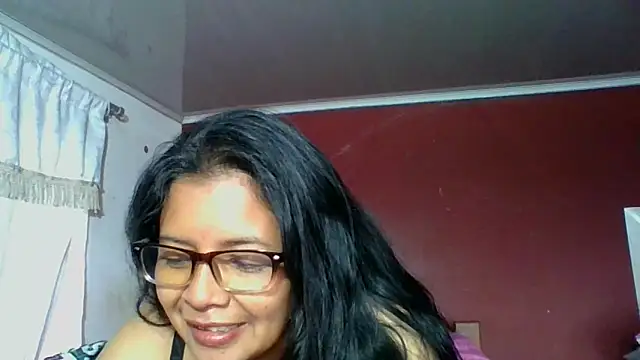 Snapshot of DianaOchoa_ chatting on 30, 9, 2025 DianaOchoa online show from 30, 9, 2025