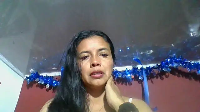 DianaOchoa  online show from 4, 12, 2025