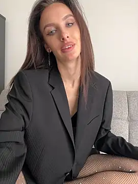 goodgirldevil online show from 17, 9, 2025