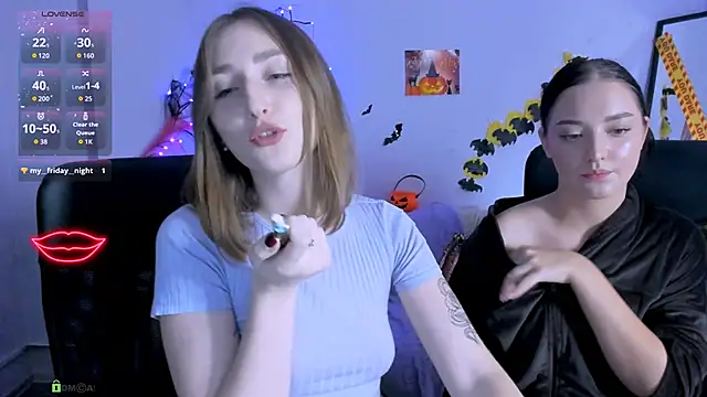 Snapshot of miki-niki chatting on 22, 10, 2025 miki-niki online show from 22, 10, 2025